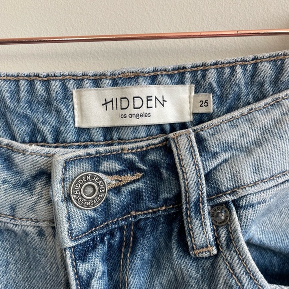 Hidden Distressed Light Wash High Rise Cropped Jeans - Picture 3 of 6